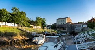 Point de vue du Port des Monards